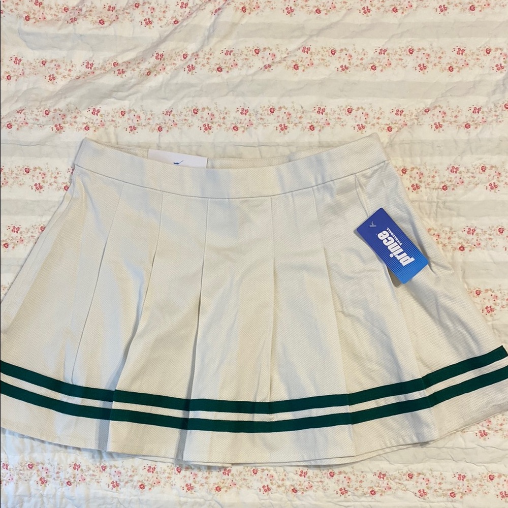 Prince NWT Medium White Pleated Skirt with Green Stripes